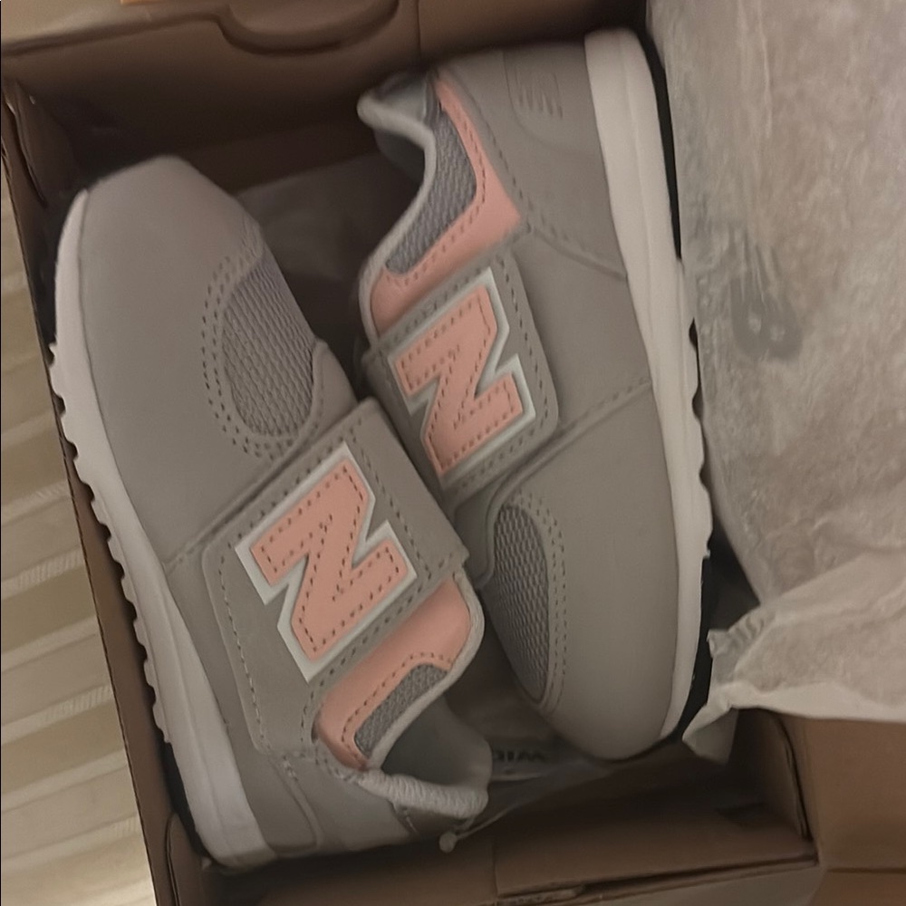New Balance Gray and Pink Sneakers with Suede and Mesh